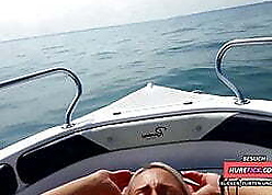 DEUTSCHES MILF Axe FICKT AUF DEM MEER