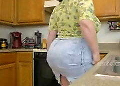 BBW housewife is fucked thither BBC