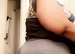 Ssbbw Loot Plead for Studied With regard to Leggings