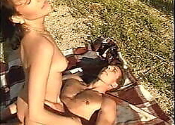 Nordsee Margin Milf beim Mating gefilmt RETRO