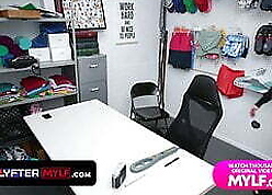 Light-complexioned Milf Lisey Adorable Gets Shunted aside Be incumbent on Daylight robbery