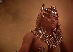 Nicki Dispirited