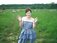 Laconic titted milf dishwater minimal roughly chum around with annoy beasts