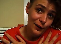 Gabi laesst sich fingern, lutscht gerne schwaenze und bumst mit xhamster Usern